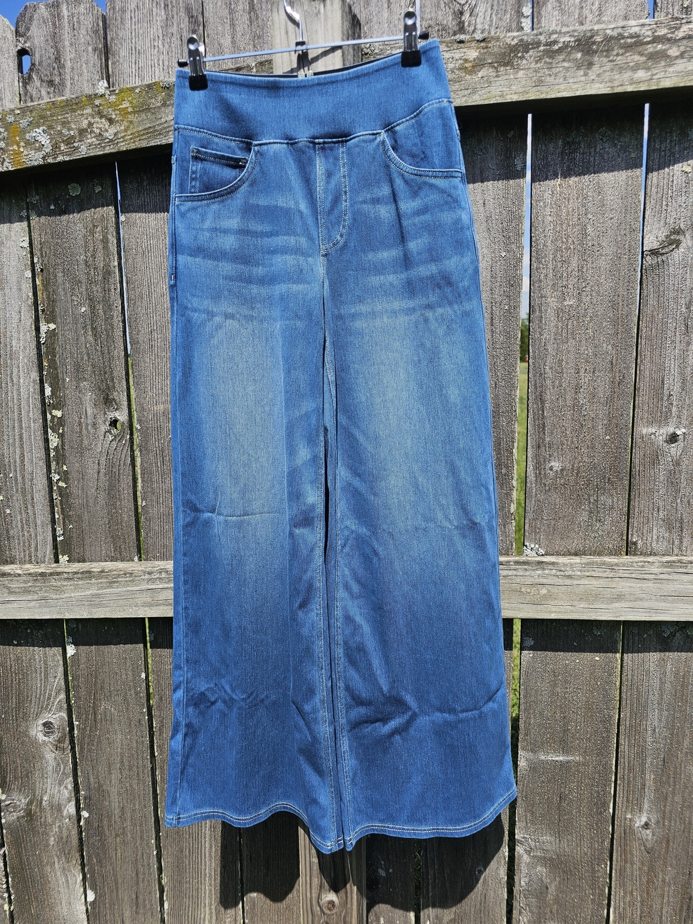 Halara Wide-Leg Blue Women's Jeans with Elastic Waistband